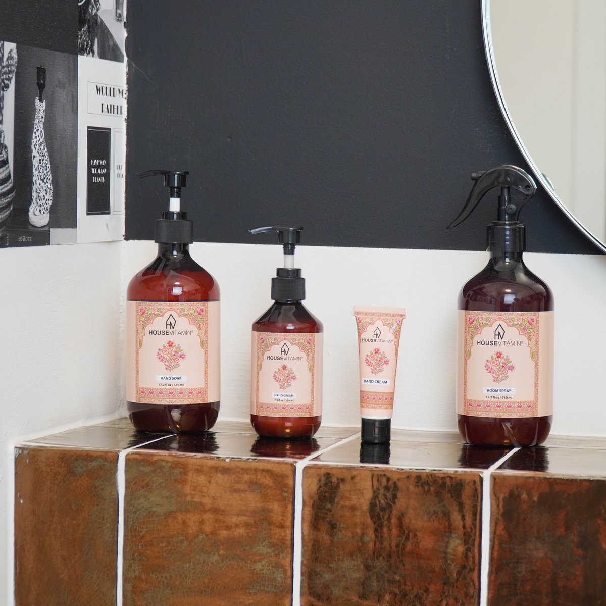 Handzeep Amber naast handcrème en roomspray in dezelfde print