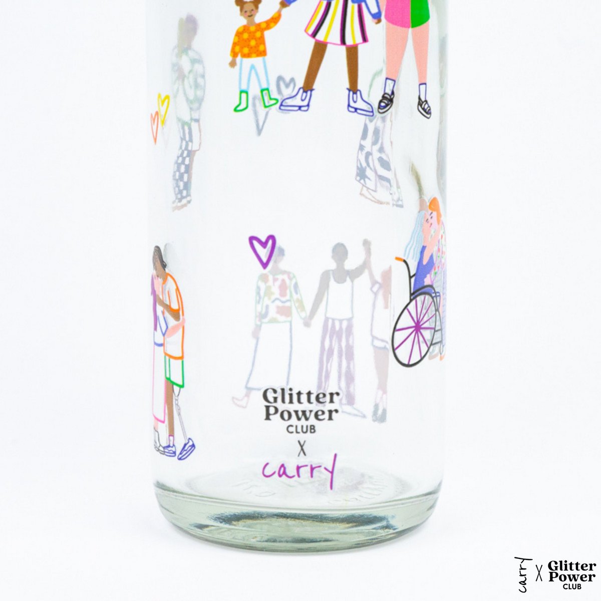 Onderkant van de drinkfles Love is Love met tekst en logo