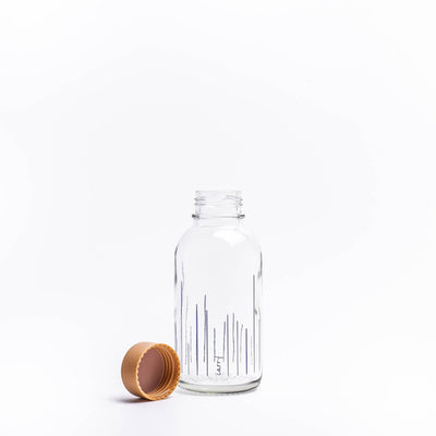 Drinkfles Rise Up, open, met de dop ernaast