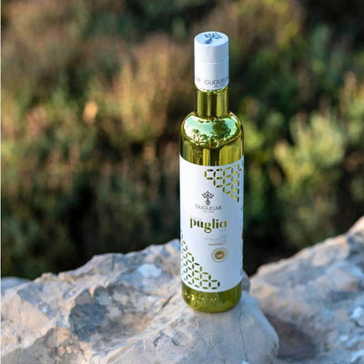 Fles olijfolie van Guglielmi, sfeerbeeld
