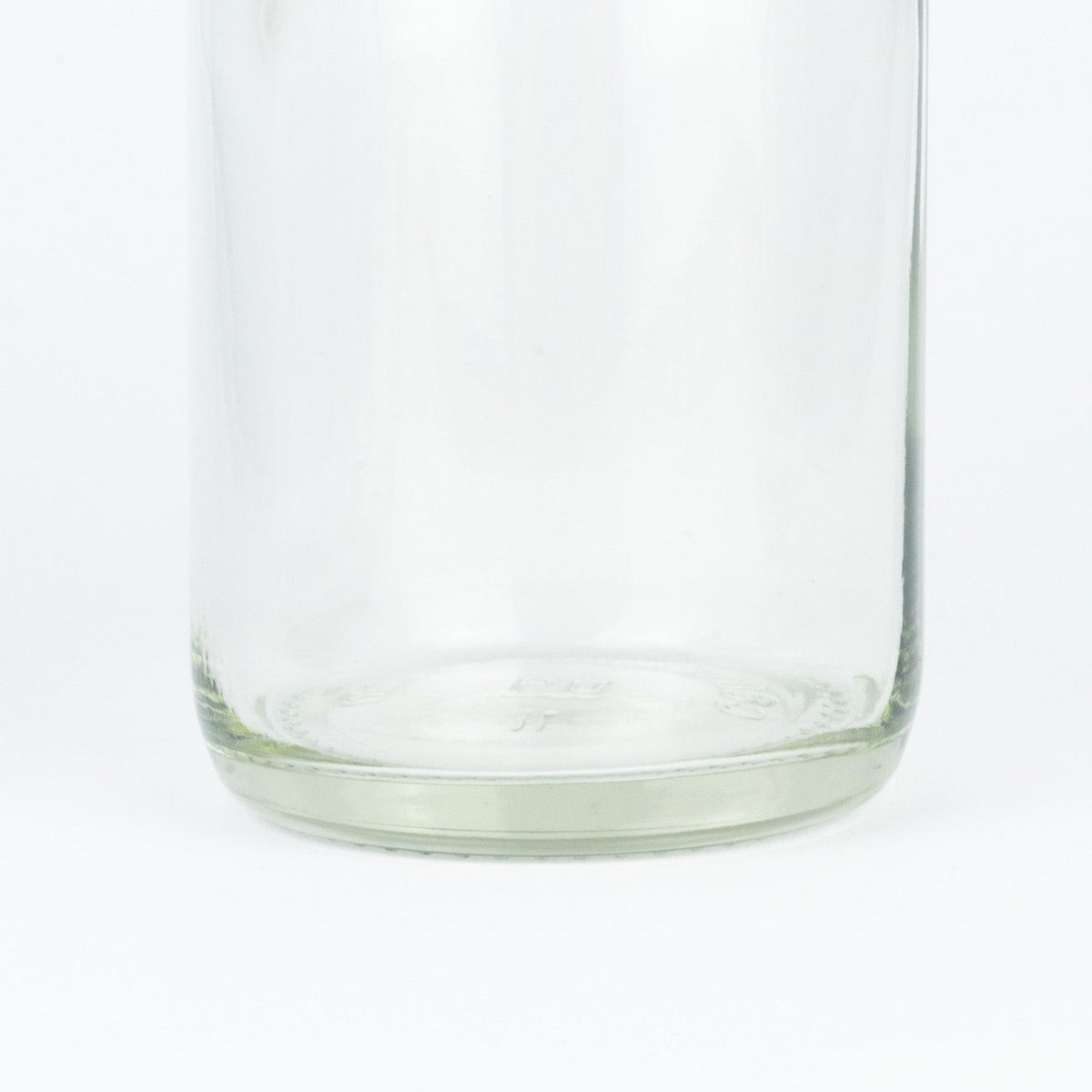 Onderkant van het drinkglas van dichtbij
