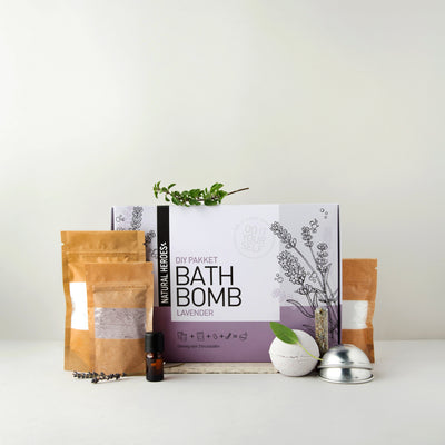 DIY-pakket bruisballen met lavendel van Natural Heroes, doos met zakjes en mal, tweede foto