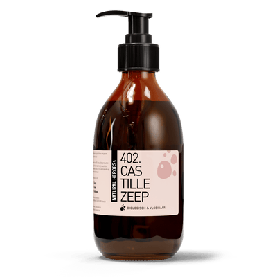 Biologische vloeibare castillezeep van Natural Heroes, bruine fles met pomp van 300 ml